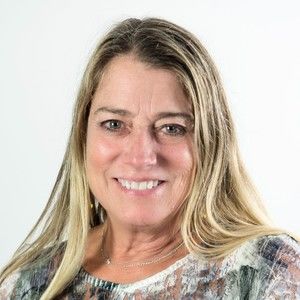 Meet your Posher, Jacqueline